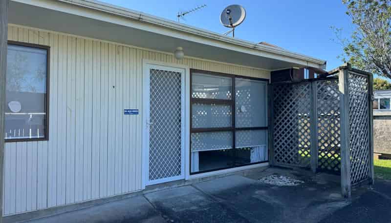 12/14 New Windsor Road, Avondale