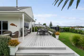 548 Pukehina Parade, Pukehina