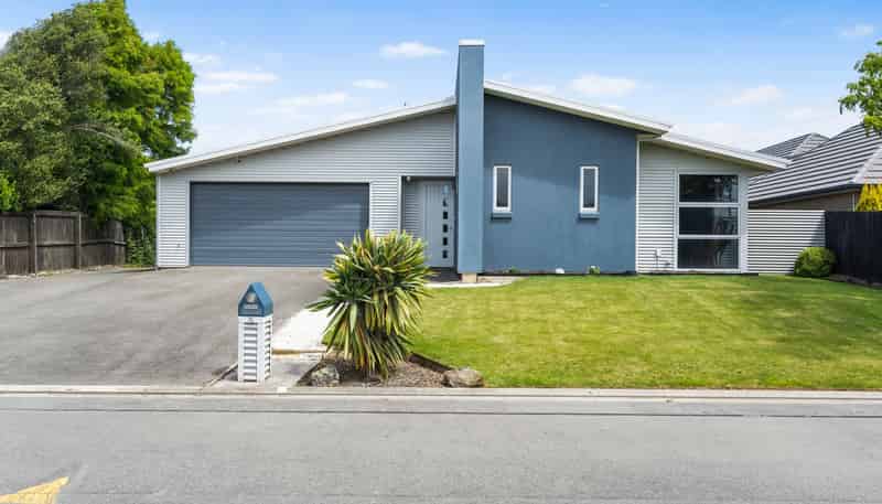 5 Warhol Place, ROLLESTON