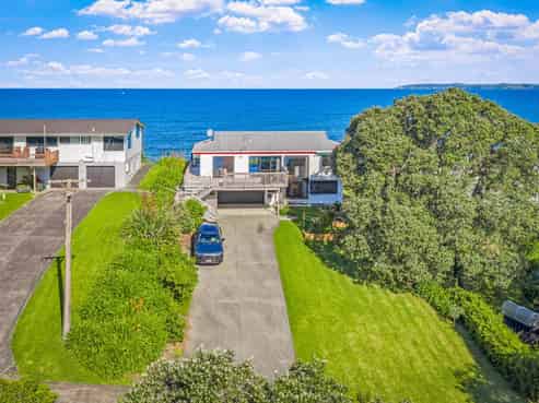 61 Grand View Road, Leigh