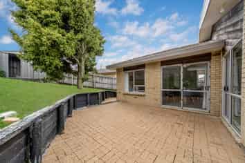 5 Evergreen Rise, New Lynn