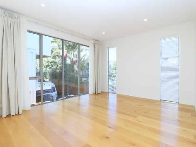 B/23 Arcadia Road , Epsom