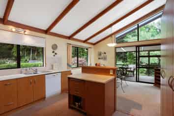 Auckland - Address withheld