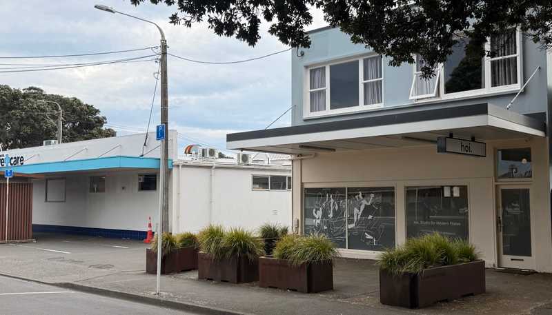 73 Miramar Avenue, Miramar