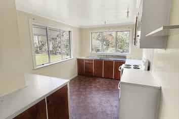 Hawkes Bay - Address withheld