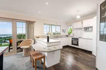 6/674L Ranginui Road, Welcome Bay