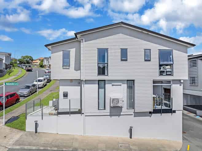 17/10 Silver Moon Road, Albany Heights