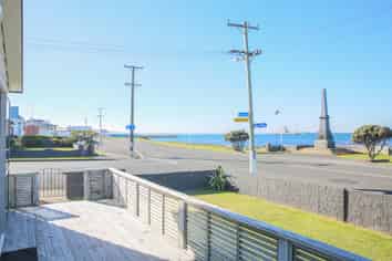 2 Burrows Street, Bluff