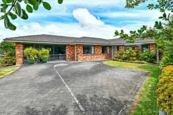 35 Calluna Crescent, Totara Heights