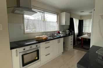 4 Orton Street, Glenfield