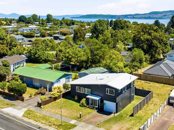 35B Richmond Avenue, Richmond Heights