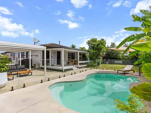 483 Nelson Road, Riverdale