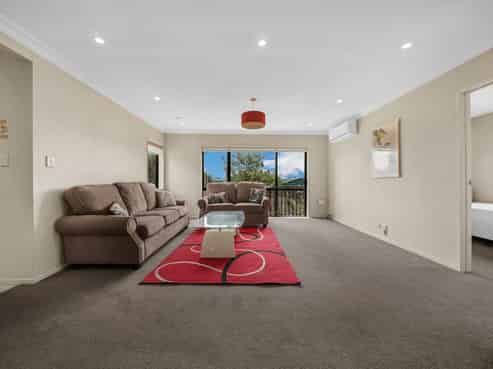 48 Beaubank Road, Kelston