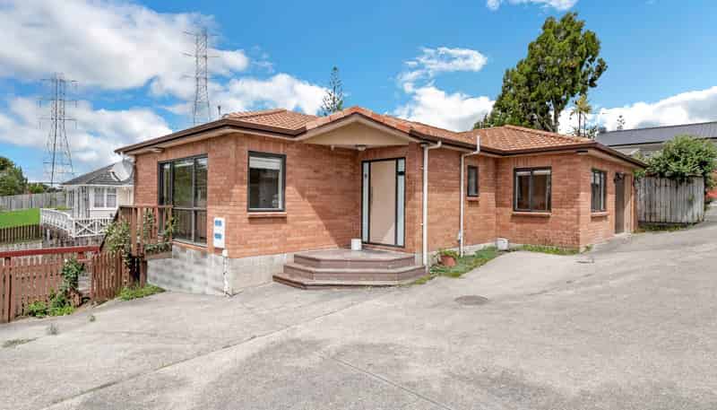 48 Beaubank Road, Kelston