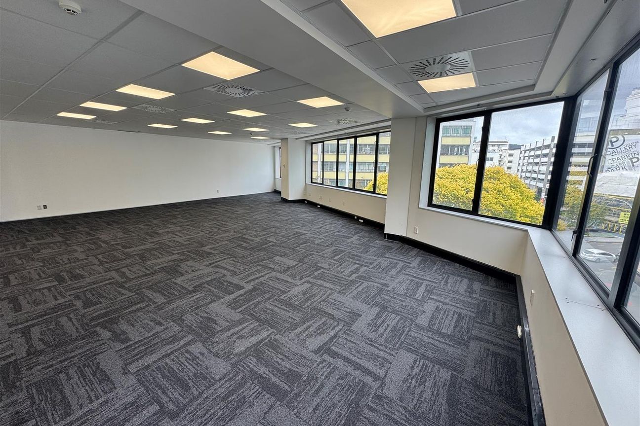 Refurbished Office - Aanzicht 3