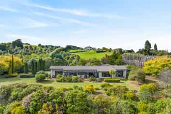 40 Strome Road, Waiohiki