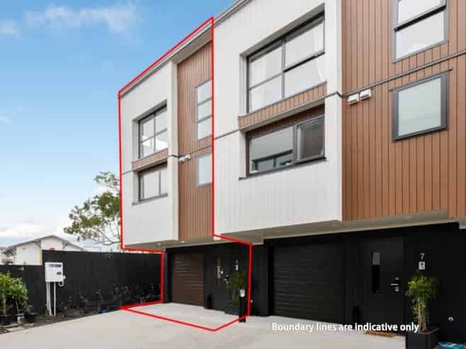 1/16 Williamson Avenue, Belmont