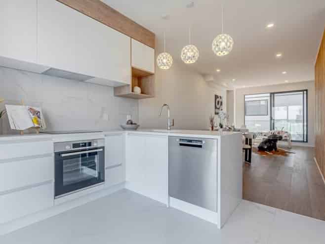 1/16 Williamson Avenue, Belmont