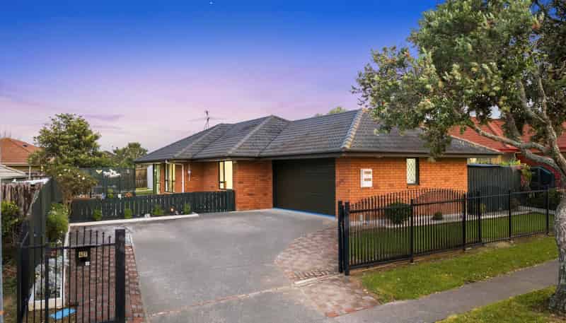 47 Michael Jones Drive, Flat Bush