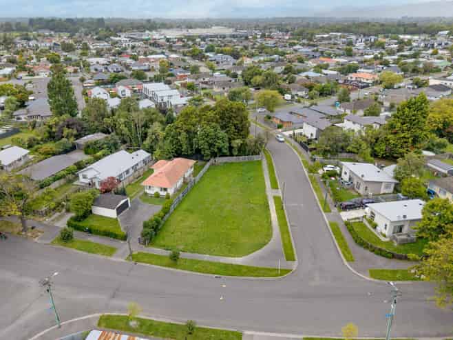 54 Emmett Street, Shirley