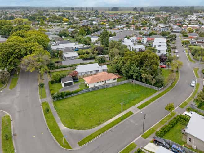 54 Emmett Street, Shirley