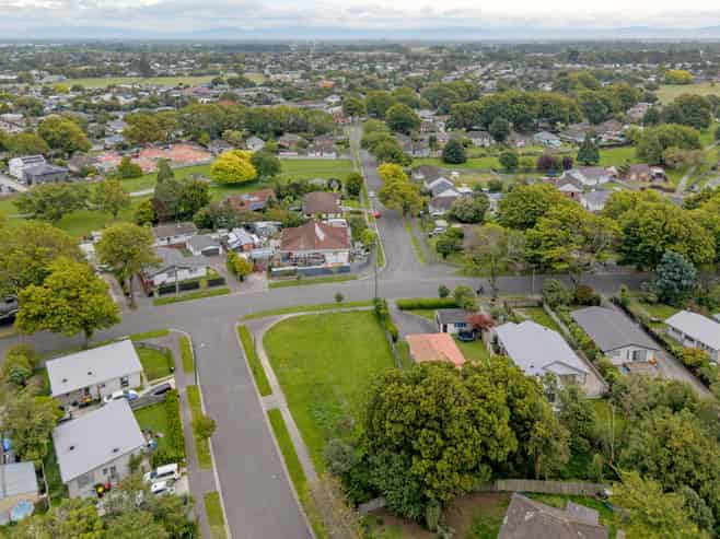 54 Emmett Street, Shirley