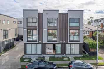 3/16 Williamson Avenue, Belmont