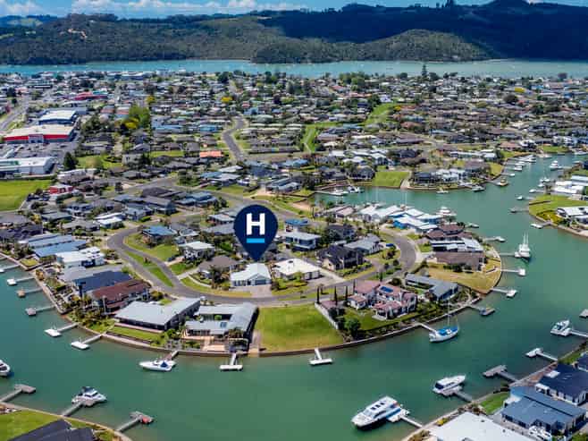 30 Aquila Drive, Whitianga