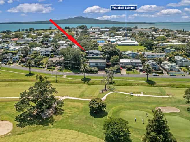 6 Morrison Avenue, Devonport