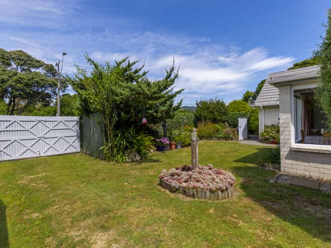 44A & B Ngarara Road, Waikanae