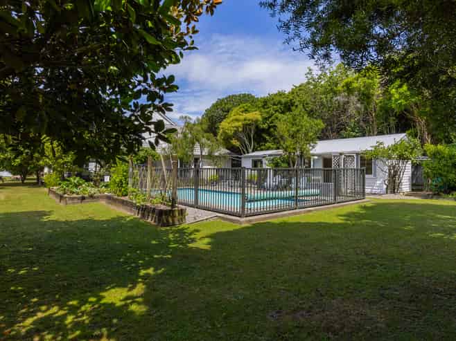 44A & B Ngarara Road, Waikanae