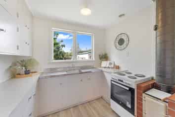 42 Bathurst Street, Allenton