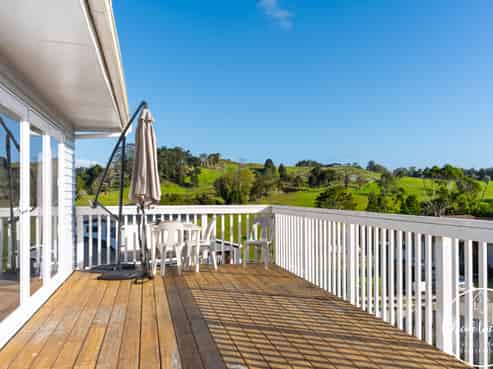 5 Hebe Lane, Maungaturoto