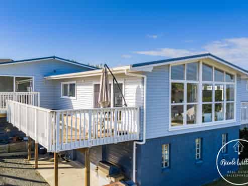 5 Hebe Lane, Maungaturoto