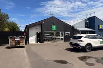 230sqm Palmerston North Industrial Space For Lease