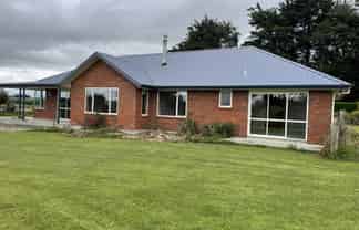 638 Paterson Road, Waimumu