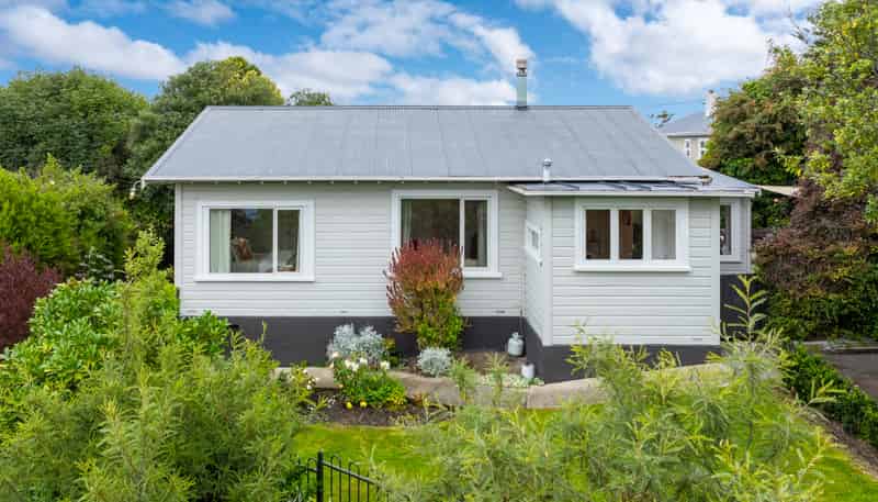 38 English Avenue, Kenmure