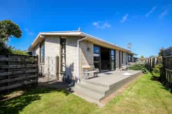 24 Brucefield Avenue, Netherby