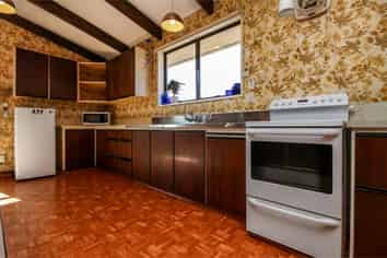 24 Brucefield Avenue, Netherby