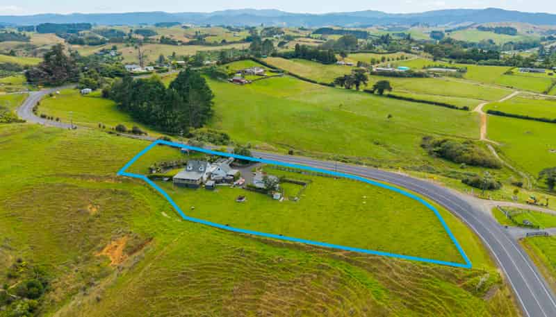 613 Paparata Road, Bombay