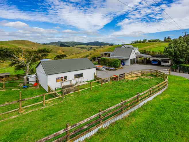 613 Paparata Road, Bombay