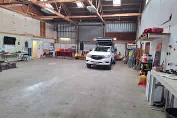 Versatile Industrial Site in Kerikeri