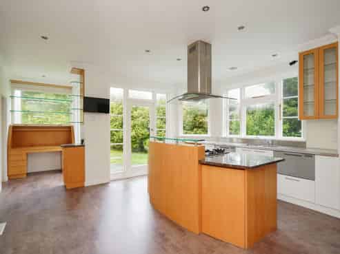 35 Wellesley Avenue, AVENAL