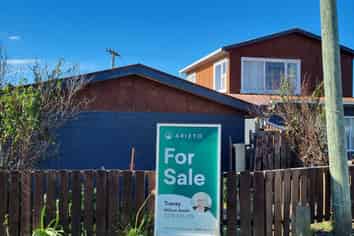 2 Campbell Terrace, Motunau