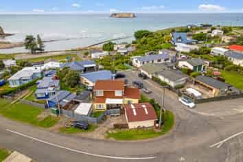 2 Campbell Terrace, Motunau