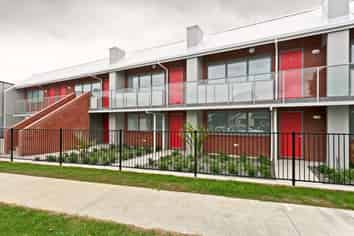 07/26 Railway Street West, Papakura
