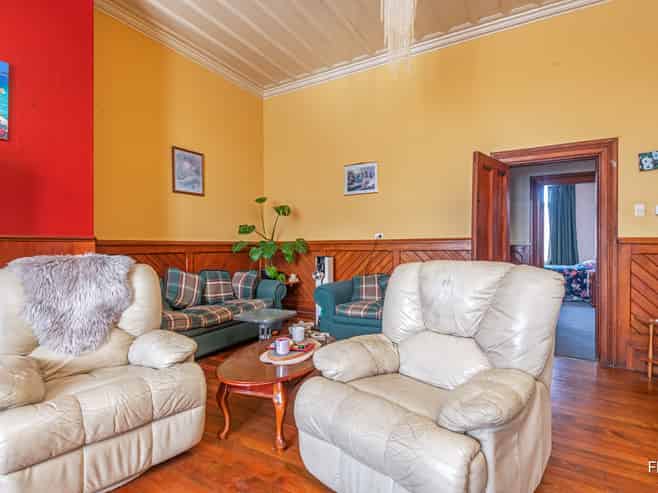 180 North Street, Feilding