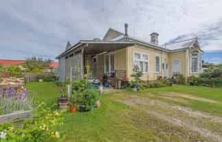 180 North Street, Feilding