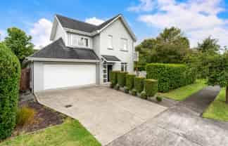 9 Trecarne Street, Karaka