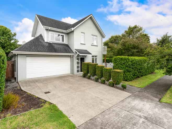 9 Trecarne Street, Karaka